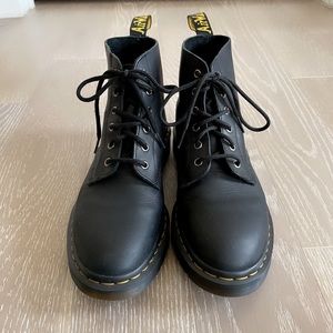 Dr.Martens Air Wair Boots